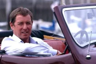 Welche Krankheit hat John Nettles