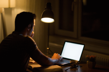 Sleep Optimization for Always-Online Workers