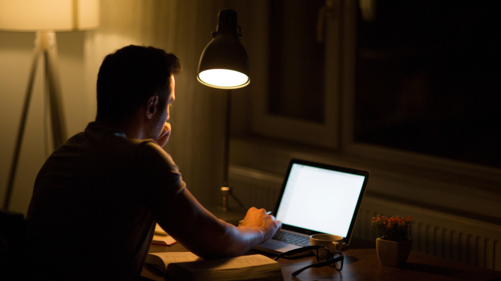 Sleep Optimization for Always-Online Workers