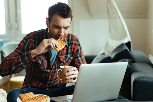 Snacken im Homeoffice